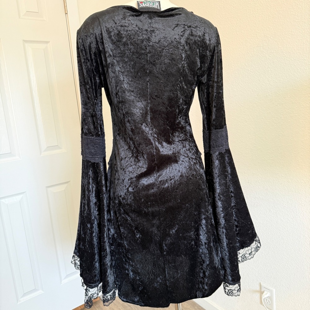 VTG Lip Service Black Crushed Velvet Lace Up Bell Sleeve Tunic Top M Dress  USA - Picture 7 of 12